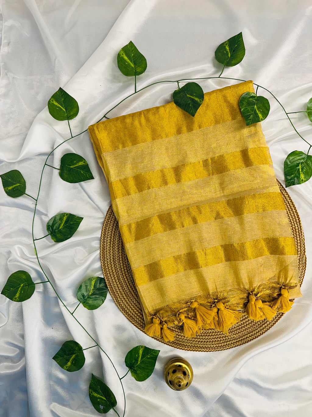 Kerala traditional tissue saree