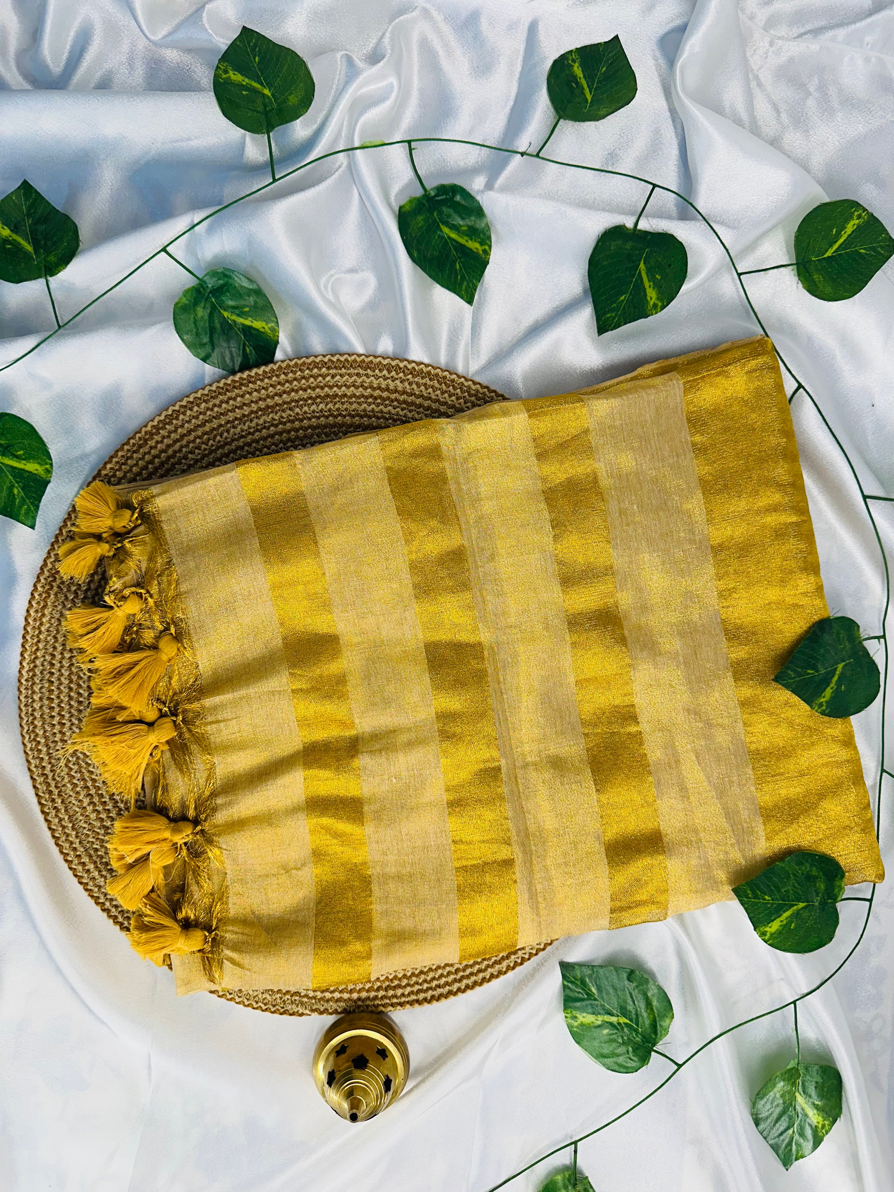 Kerala traditional tissue saree