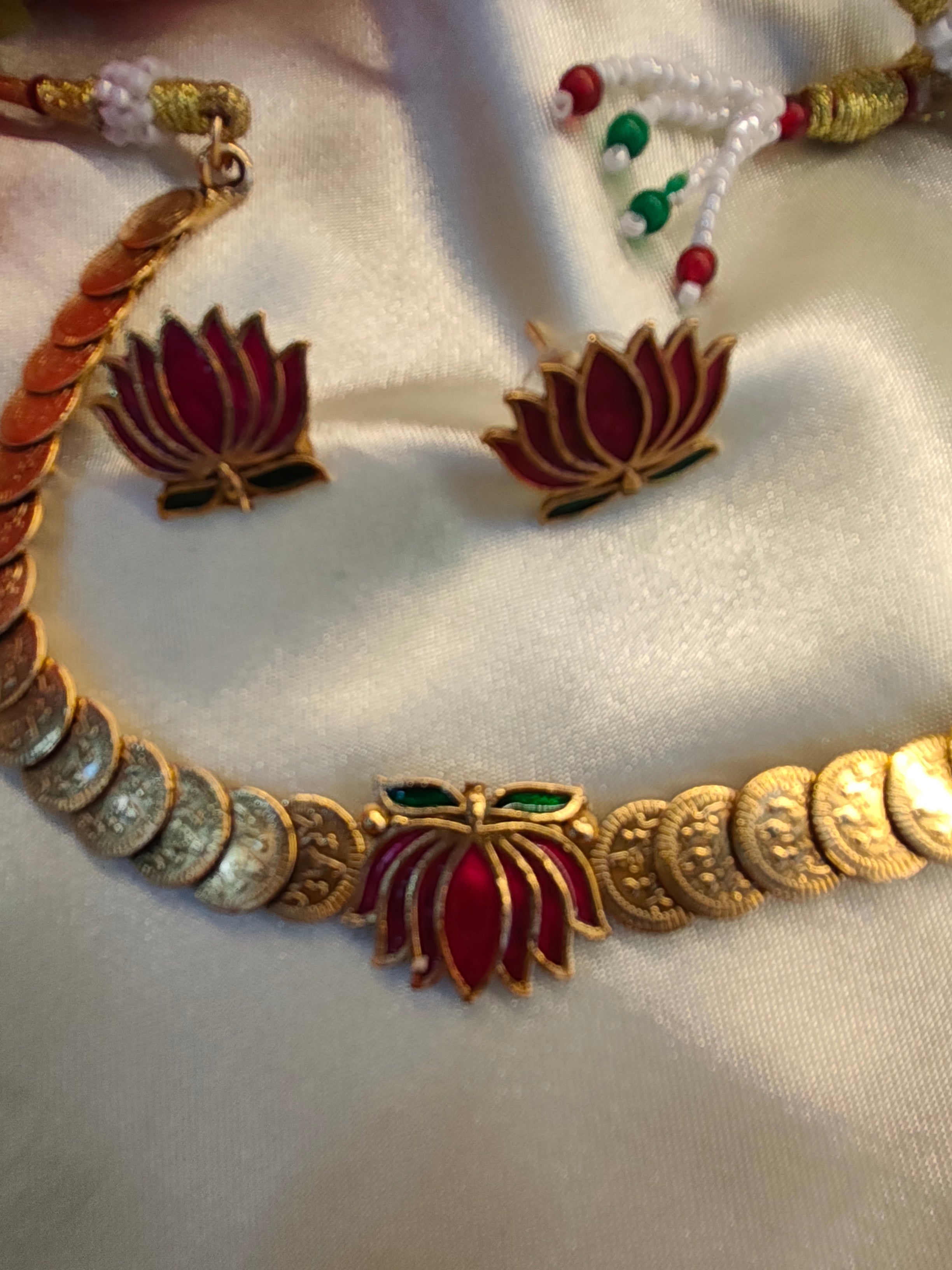 Lotus necklace