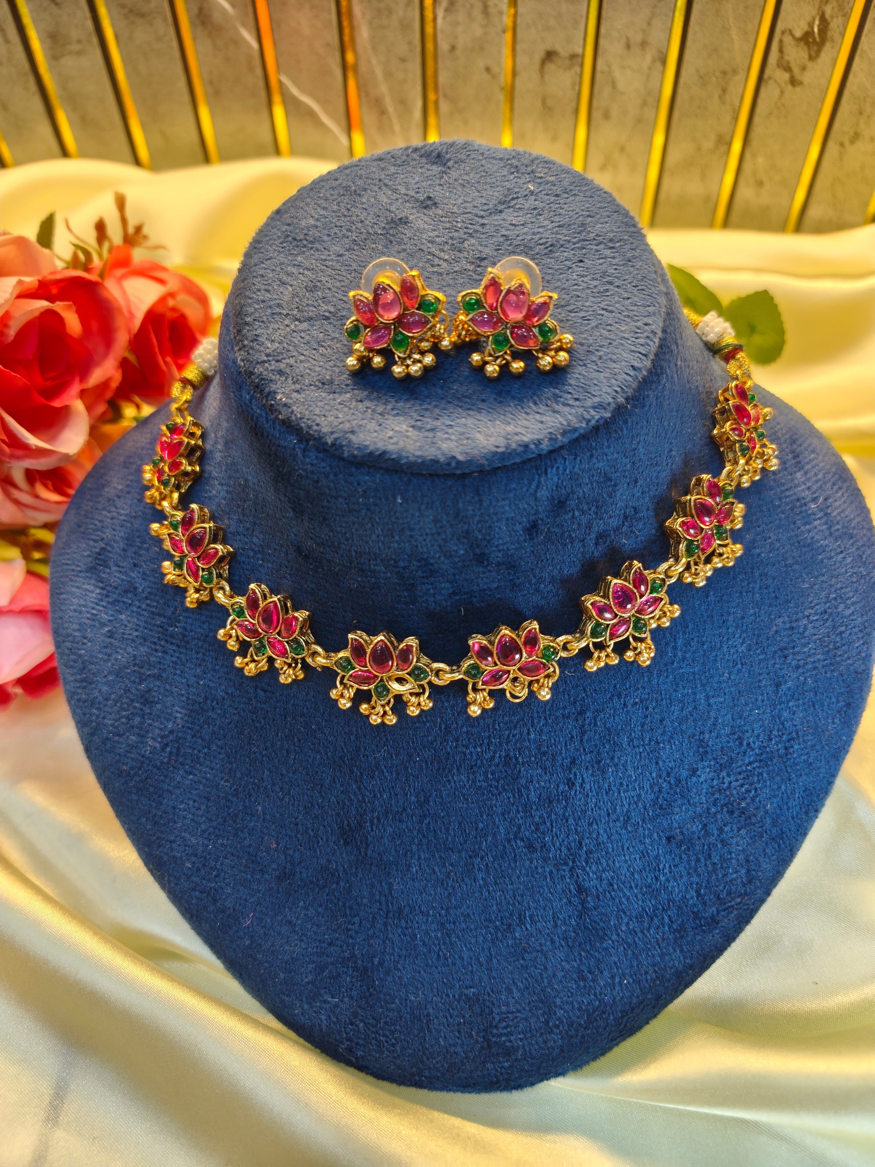 Lotus necklace